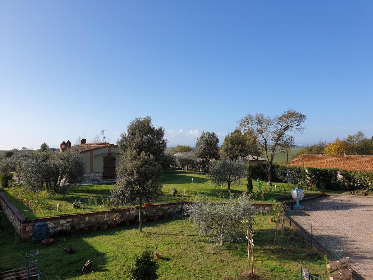 Podere Il Poggio Asciano Exteriör bild